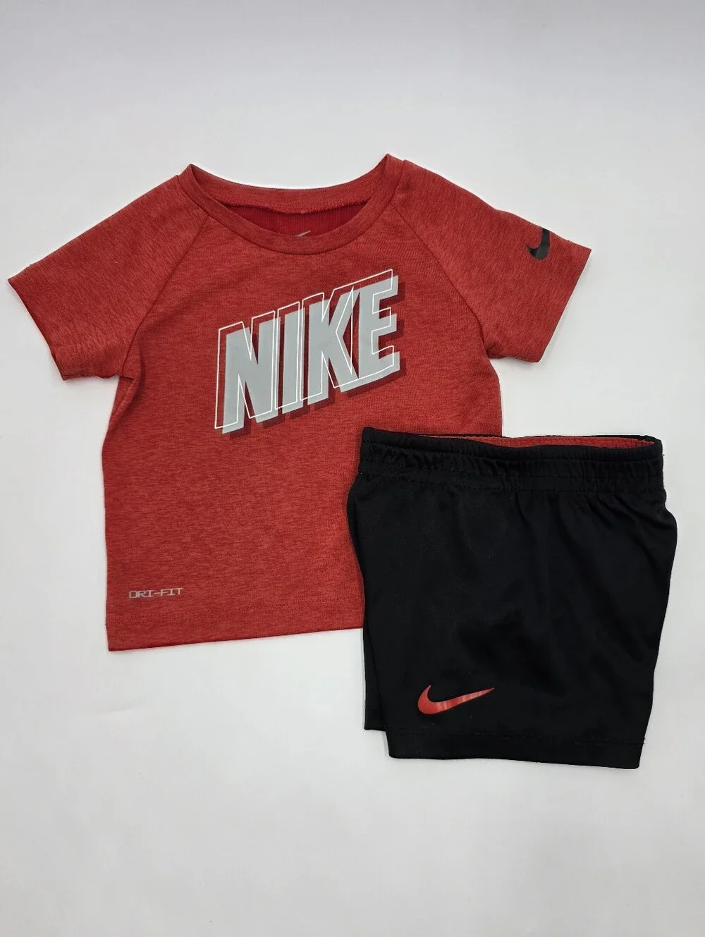 Nike baby boy summer outfit size 12 months